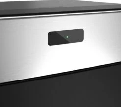 Stangvollby Gimo Sensor Prullenbak - 45 Liter - RVS - Zwart - Automatische Soft Close Deksel - Zwarte Keuken Afvalemmer - Kantoor Vuilbak - Scandinavisch Design - Infrarood Bewegingssensor - 50 Liter Afvalbak - Vingerafdrukvrij - Hygiënisch 23 Stangvollby Gimo Sensor Prullenbak - 45 Liter - RVS - Zwart - Automatische Soft Close Deksel - Zwarte Keuken Afvalemmer - Kantoor Vuilbak - Scandinavisch Design - Infrarood Bewegingssensor - 50 Liter Afvalbak - Vingerafdrukvrij - Hygiënisch -Huishoudelijke Schoonmaak 1200x1057 34