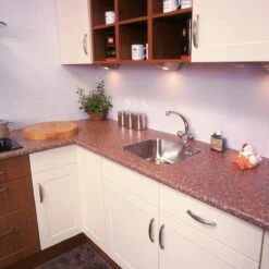 HG Kunststof Aanrechtbladbeschermer - 125ml - Voor Kunststof Oppervlakken -Huishoudelijke Schoonmaak 1200x1200 1609