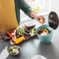 Mepal – Afvalbakje Calypso – Afvalbakje Voor Op Het Aanrecht - 2.2 Liter – Nordic Green – Grote Vulopening – Gemakkelijk Te Reinigen 10 Mepal – Afvalbakje Calypso – Afvalbakje Voor Op Het Aanrecht - 2.2 Liter – Nordic Green – Grote Vulopening – Gemakkelijk Te Reinigen -Huishoudelijke Schoonmaak 1200x1200 2837