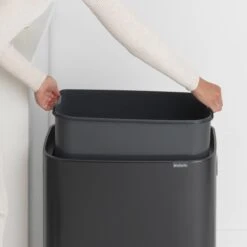 Brabantia Bo Touch Bin Prullenbak - 60 L - Matt Black -Huishoudelijke Schoonmaak 1200x1200 3089