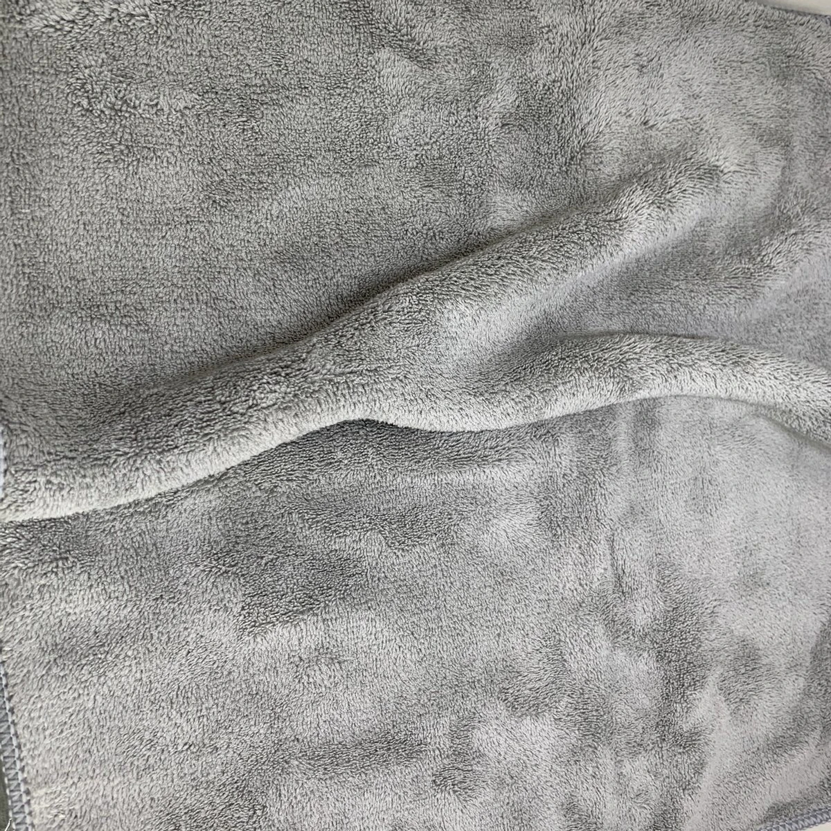 Droogdoek Set 2 Droogdoeken + 2 Microvezel Schoonmaakdoeken 8 Droogdoek Set 2 Droogdoeken + 2 Microvezel Schoonmaakdoeken - Afbeelding 6