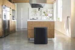 Brabantia Bo Touch Bin Prullenbak - 60 L - Matt Black -Huishoudelijke Schoonmaak 1200x799 77