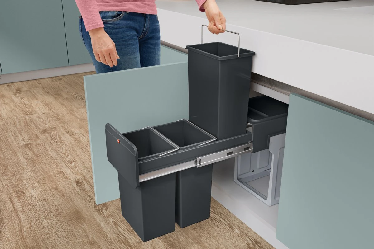 Hailo 0310-300 EcoLine Design Trio L Inbouwafvalemmer 3x10L Met 3 Compartimenten Zwart 4 Hailo 0310-300 EcoLine Design Trio L Inbouwafvalemmer 3x10L Met 3 Compartimenten Zwart - Afbeelding 2