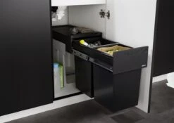 Blanco - Inbouw Prullenbak - 30 Liter Inhoud - Met 2 Compartimenten - Grijs 9 Blanco - Inbouw Prullenbak - 30 Liter Inhoud - Met 2 Compartimenten - Grijs -Huishoudelijke Schoonmaak 1200x848 10