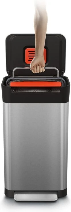 Joseph Joseph Intelligent Waste Prullenbak Titan Slim - RVS - 30 L - Zilver 37 Joseph Joseph Intelligent Waste Prullenbak Titan Slim - RVS - 30 L - Zilver -Huishoudelijke Schoonmaak 405x1200 3