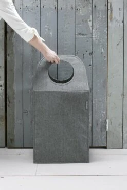 Brabantia Wasmand Met Deksel - 55 L - Pepper Black -Huishoudelijke Schoonmaak 799x1200 4