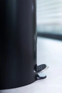 ZAZA Home & Office – Pedaalemmer 30L – Softclose – Antislip 27 ZAZA Home & Office – Pedaalemmer 30L – Softclose – Antislip -Huishoudelijke Schoonmaak 800x1200 51