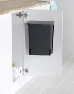 Brabantia Built-in-Bin Prullenbak - 10 L - Black -Huishoudelijke Schoonmaak 942x1200 5